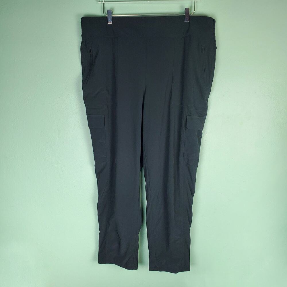 Athleta Women's Black Chelsea Cargo Lined Pants Size 20